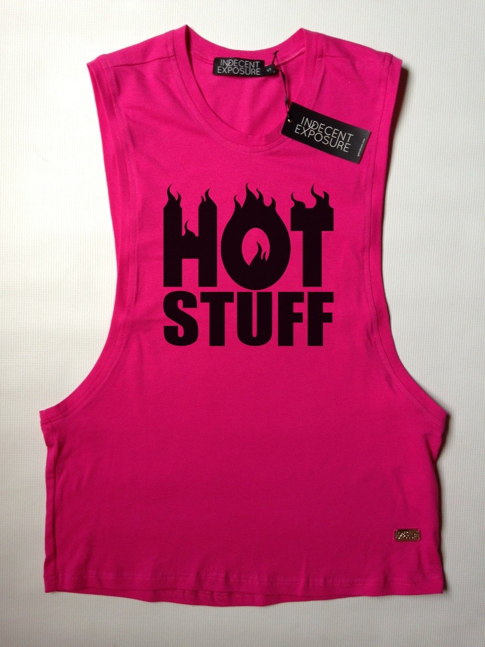 HOT STUFF DEEP SCOOP SLEEVELESS